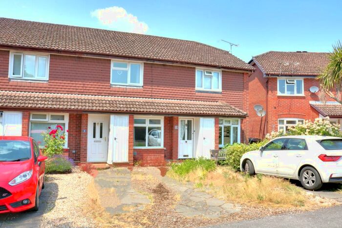 2 Bedroom Terraced House To Rent In Romsey Mallard Close Unfurnished, SO51