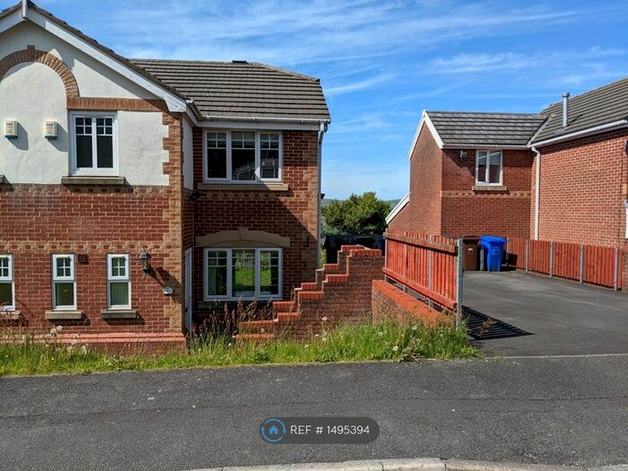 3 Bedroom Semi-Detached House To Rent In Highgate, Nelson, BB9