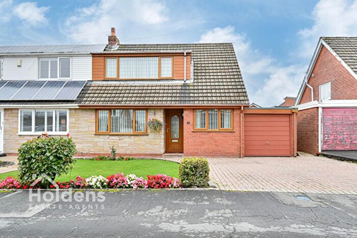 3 Bedroom Semi-Detached House For Sale In Mardale Road, Longridge, PR3