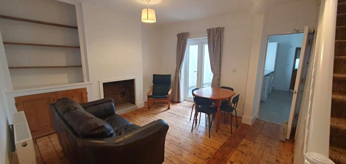 4 Bedroom Terraced House To Rent In Balmain Street, Bristol, BS4