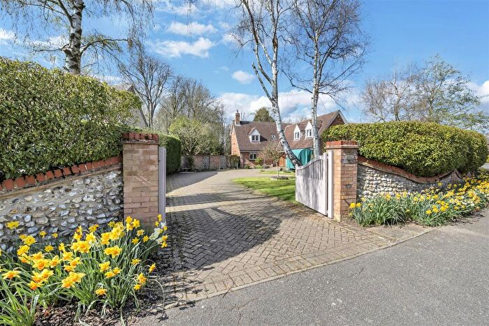 4 Bedroom Detached House For Sale In The Coppice, Great Barton, Bury St. Edmunds, IP31