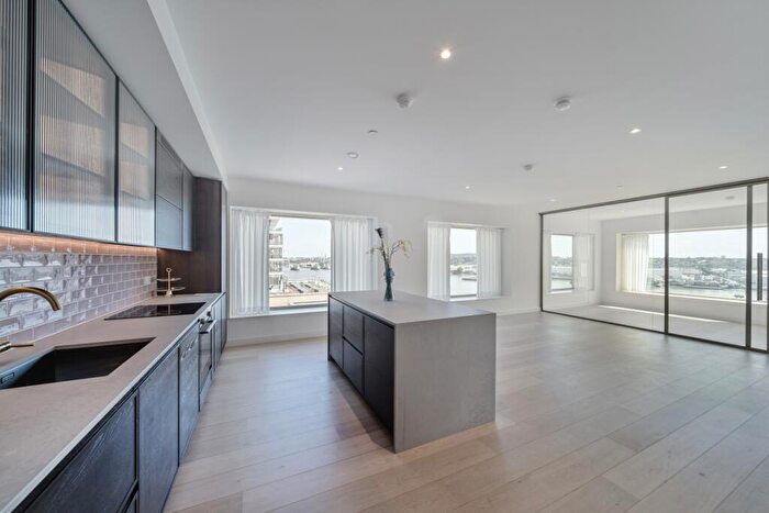3 Bedroom Flat For Sale In Royal Wharf Royal Docks, E16