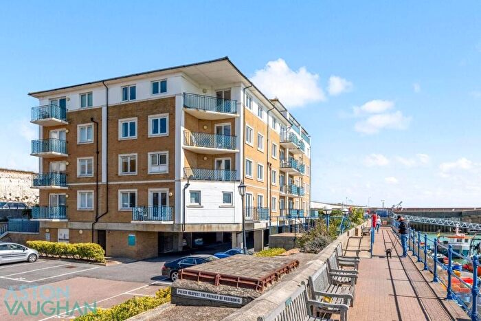 3 Bedroom Flat For Sale In The Strand, Brighton Marina Village, BN2