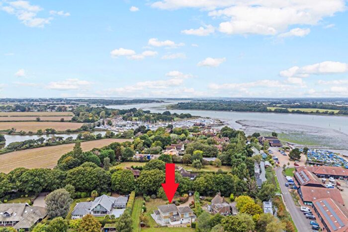 4 Bedroom Detached House For Sale In Lock Lane, Birdham, PO20