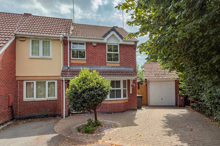 3 Bedroom Semi-Detached House For Sale In Pell Close, Barrow Upon Soar, LE12