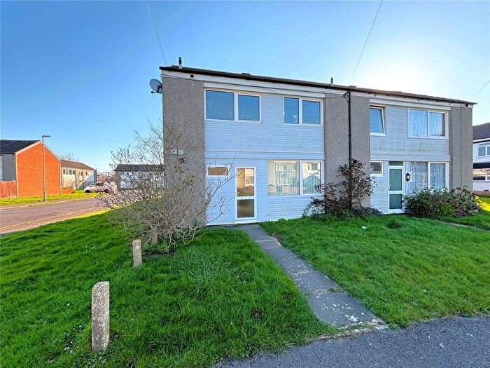 3 Bedroom Semi Detached House For Sale In Nelson Court, Fareham, Hampshire, PO14