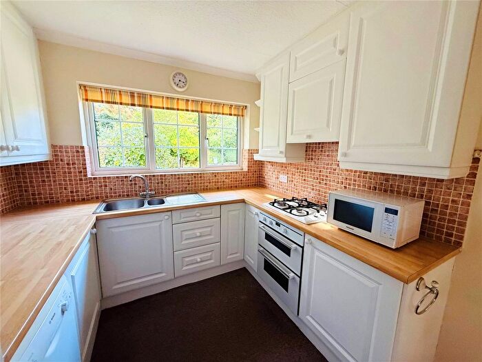2 Bedroom Bungalow For Sale In Chelford Road, Knutsford, Cheshire, WA16