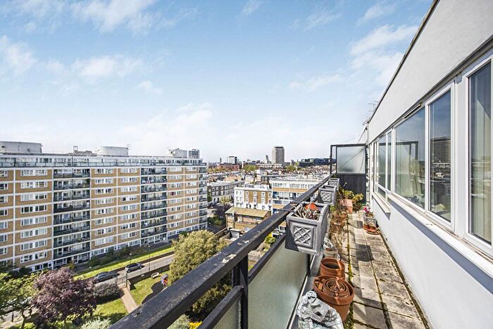 2 Bedroom Flat For Sale In Chippendale House, London, SW1V