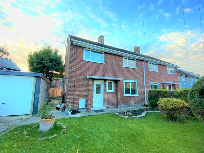 3 Bedroom Semi-Detached House To Rent In Round Acre, Preston, Lancashire, PR5