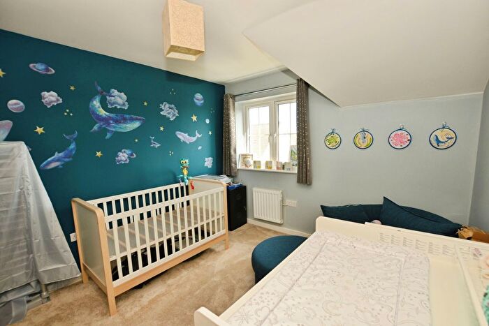 2 Bedroom Flat For Sale In Pipin Crescent, Finberry, Ashford, Kent, TN25