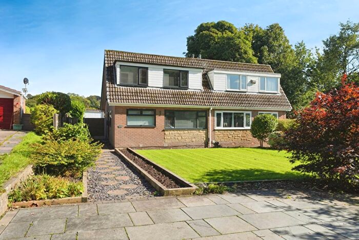 2 Bedroom Bungalow For Sale In Bank Top Grove, Bolton, Greater Manchester, BL1