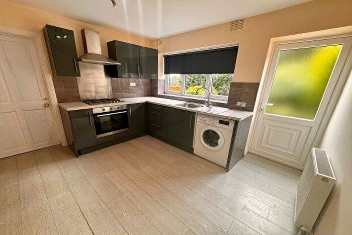 3 Bedroom Property To Rent In Woodhouse Road, Birmingham, B32