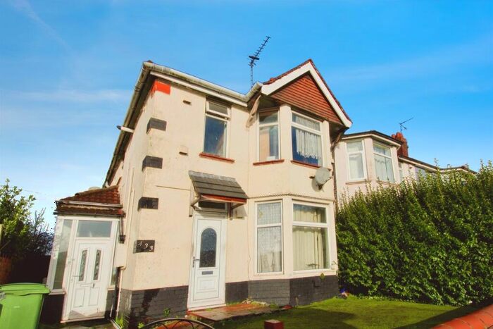 3 Bedroom Semi-Detached House For Sale In Newport Road, Cardiff, CF24