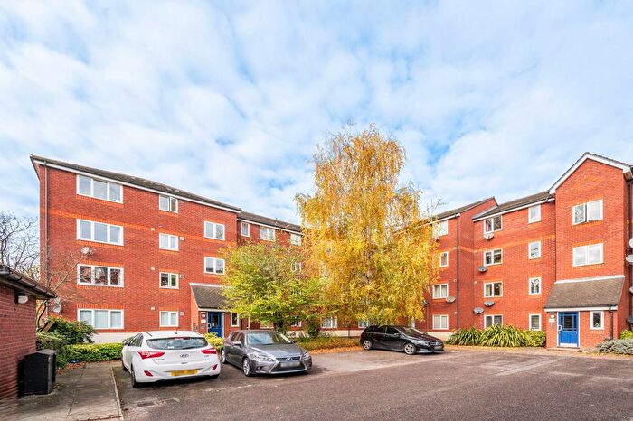 1 Bedroom Flat To Rent In Tideside Court, Harlinger Street, Woolwich, London, SE18