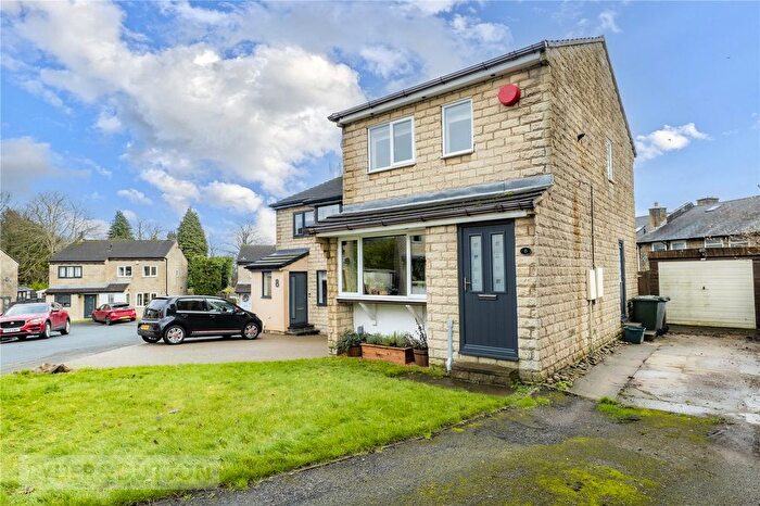 2 Bedroom Detached House For Sale In Portland Close, Lindley, Huddersfield, West Yorkshire, HD3