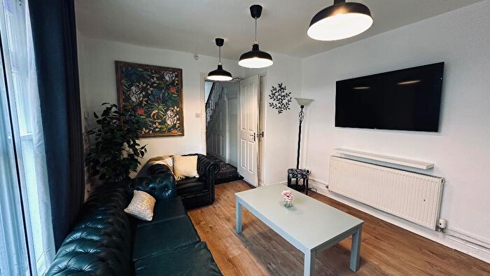 7 Bedroom Terraced House To Rent In Chichester Street, Chester, Cheshire, CH1