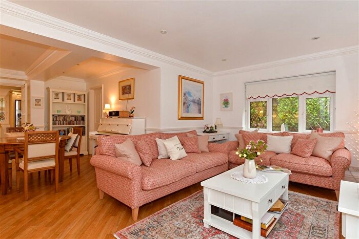 3 Bedroom Semi-Detached House For Sale In Nuthurst Street, Nuthurst, Horsham, West Sussex, RH13