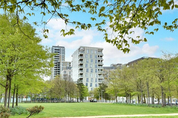 1 Bedroom Flat For Sale In Chandlers Avenue, Greenwich, London, SE10