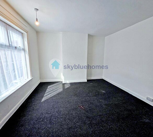 3 Bedroom Terraced House To Rent In Hazel Street, Leicester, LE2