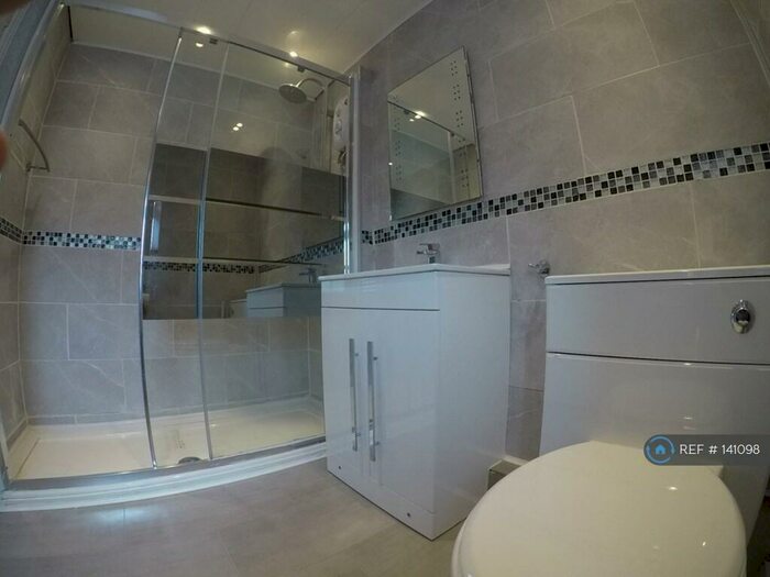 3 Bedroom Terraced House To Rent In Hillend Road, Manchester, M23