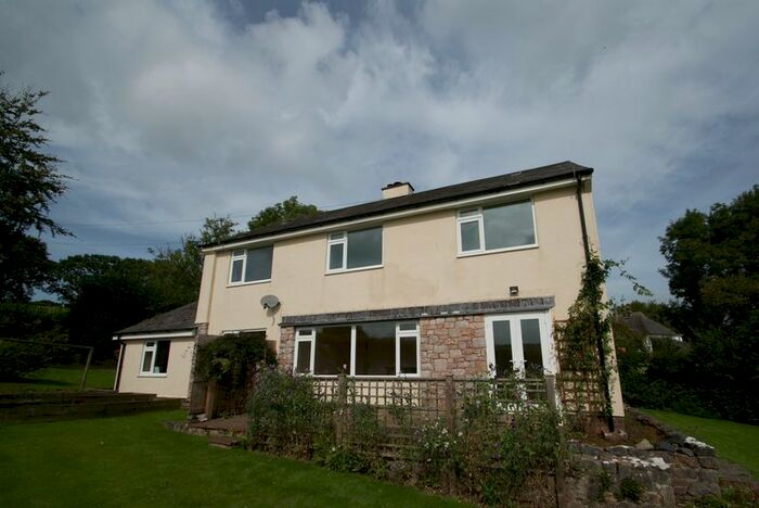 4 Bedroom Detached House To Rent In South Tawton, Okehampton, EX20