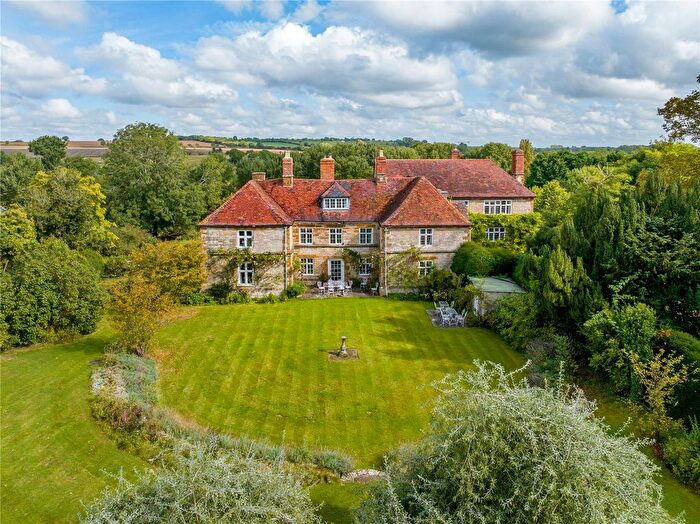 10 Bedroom Detached House For Sale In Butlers Marston, Warwickshire, CV35