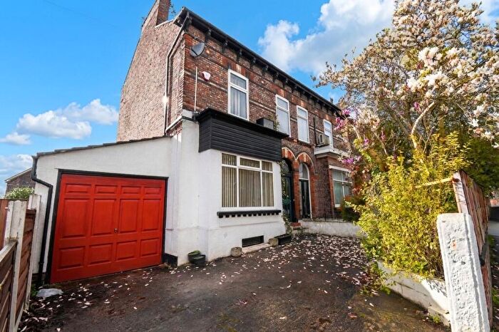 5 Bedroom Semi Detached House For Sale In Wellington Road, Eccles, M30