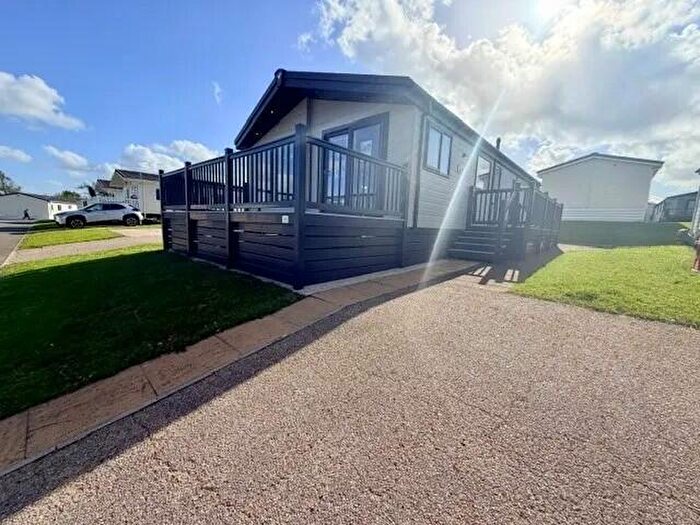 2 Bedroom Mobile Home For Sale In Ribble Valley Country & Leisure Park, Paythorne, Clitheroe, BB7