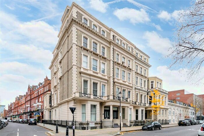 Studio To Rent In Courtfield Gardens, Earls Court, London SW5