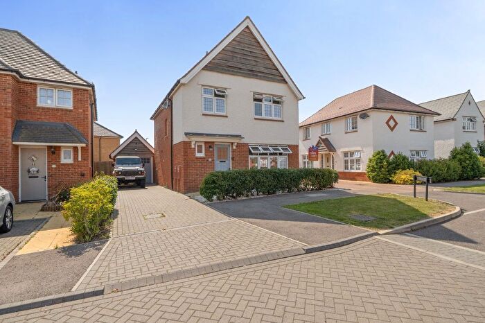 3 Bedroom Detached House For Sale In Hoplands Road, Hersden, Canterbury, Kent, CT3