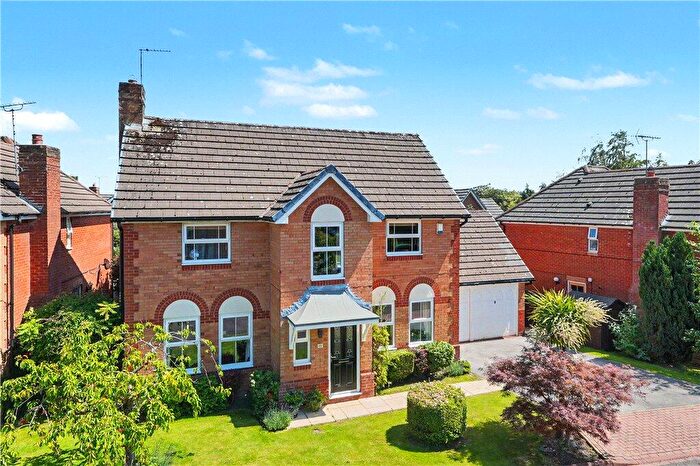 4 Bedroom Detached House For Sale In Evelyn Court, Harrogate, North Yorkshire, HG3