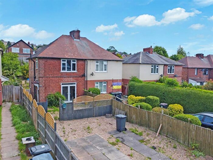 3 Bedroom Semi-Detached House For Sale In Cavendish Road, Carlton, NG4