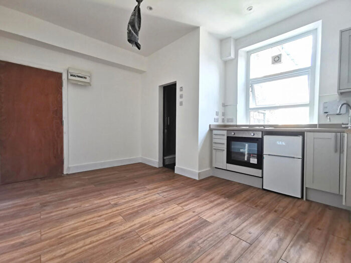 Studio To Rent In Salusbury Road, Queens Park, NW6