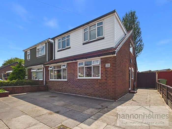 4 Bedroom Semi-Detached House For Sale In Aintree Road, Little Lever, Bolton, BL3