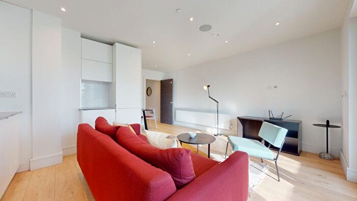 3 Bedroom Flat To Rent In Olympic Way, Wembley, HA9