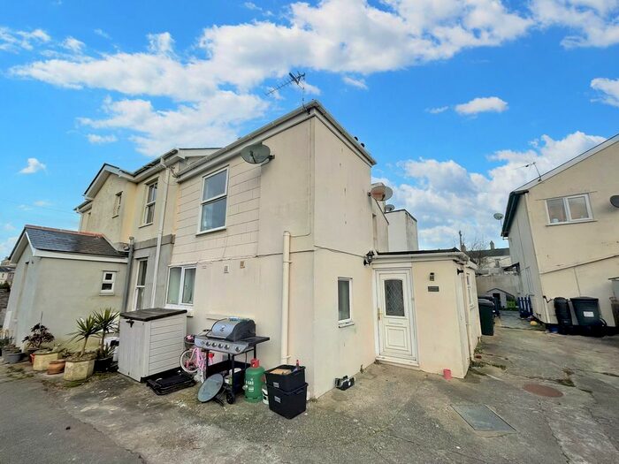 2 Bedroom Terraced House To Rent In Mount Pleasant Road, Torquay, TQ1