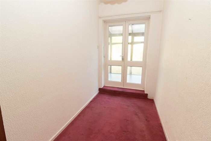 1 Bedroom Detached Bungalow For Sale In Kimberley Avenue, North Shields, NE29