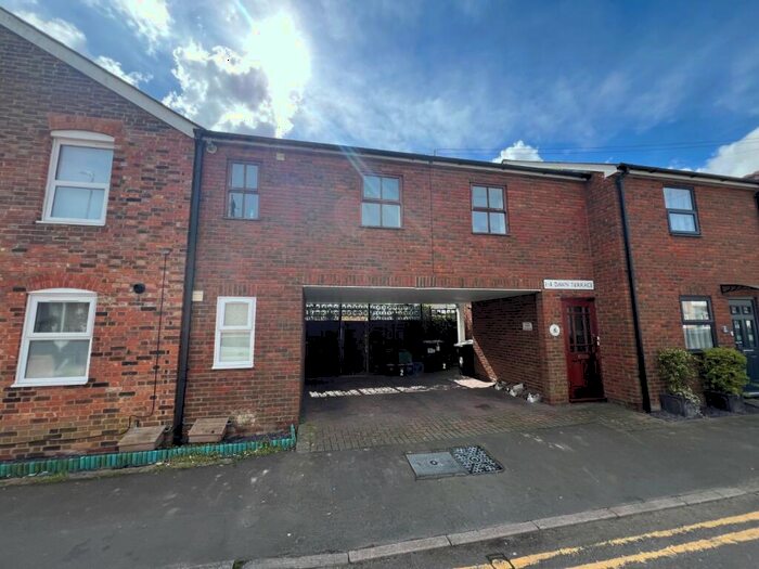 1 Bedroom Apartment To Rent In Dawn Terrace, Bramley Road, Snodland, Kent, ME6