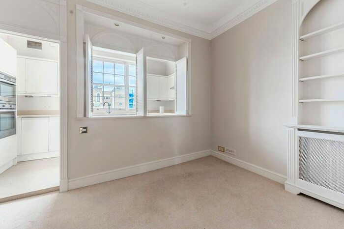 3 Bedroom Flat To Rent In Wilton Crescent, Belgravia, London, SW1X