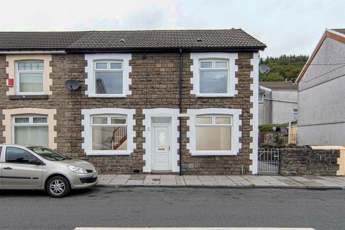 3 Bedroom Semi-Detached House To Rent In Nant-Ddu Terrace, Edwardsville, Treharris, CF46