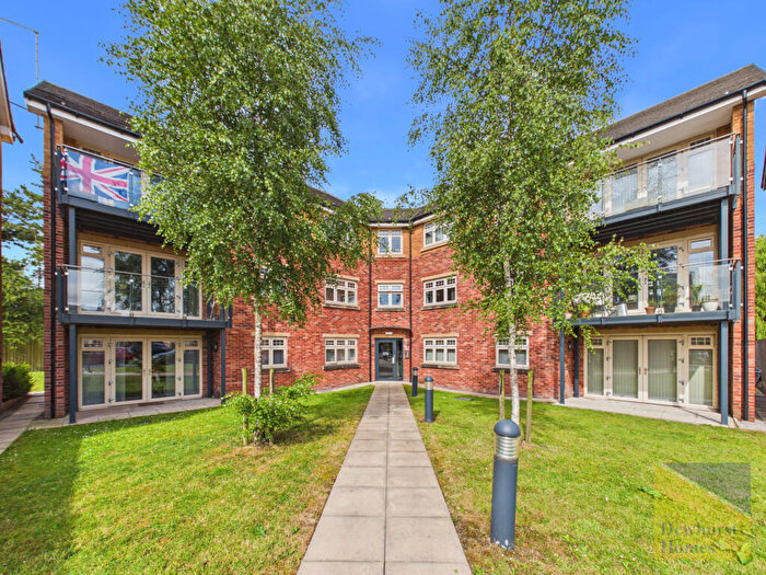 2 Bedroom Apartment For Sale In Whitehall Drive, Broughton, PR3