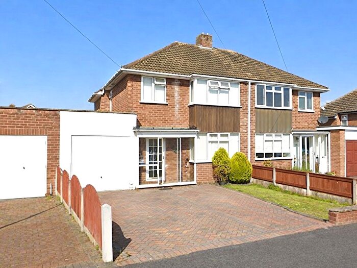 3 Bedroom Semi Detached House For Sale In Ennerdale Road, Tettenhall, Wolverhampton, WV6