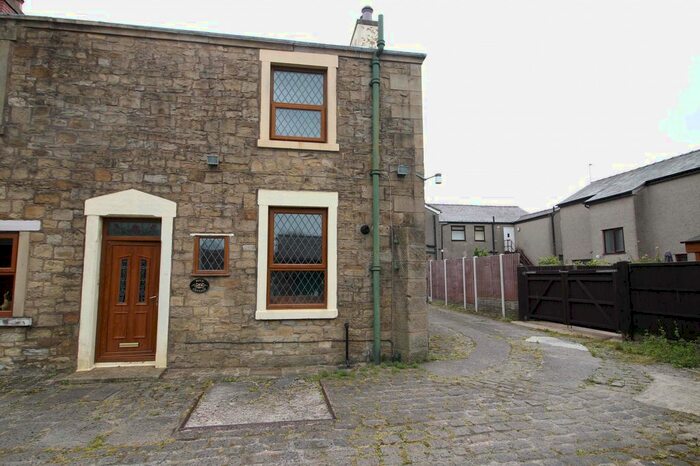 2 Bedroom Semi-Detached House To Rent In Gas Street, Preston, PR3