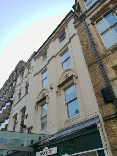 1 Bedroom Apartment To Rent In Magdalen Street, Oxford, OX1