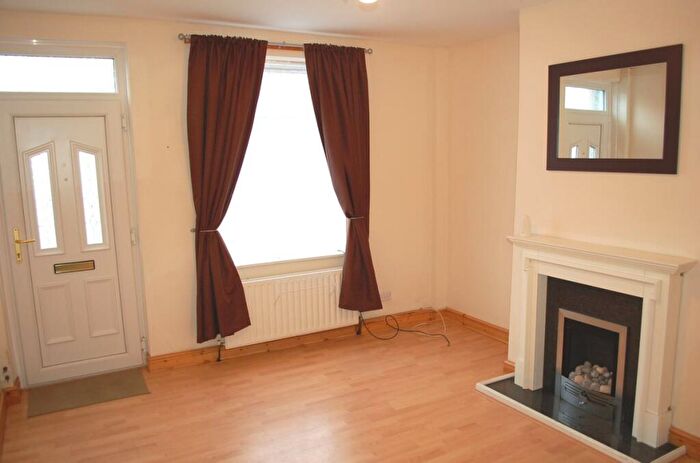 2 Bedroom House To Rent In Pond Street, Barnsley, S70