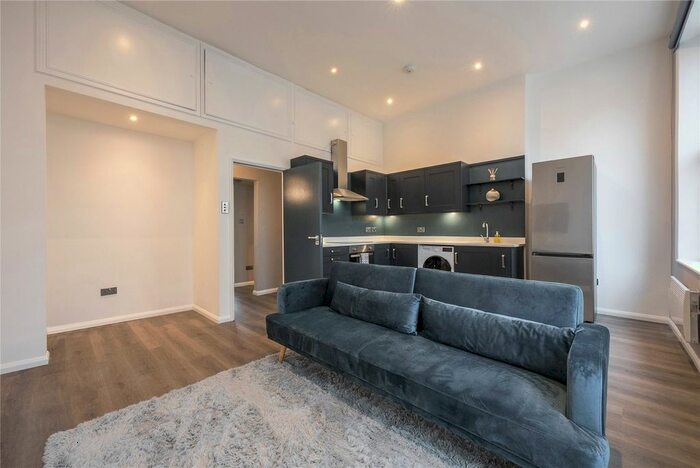 1 Bedroom Flat To Rent In Praed Street, London, W2
