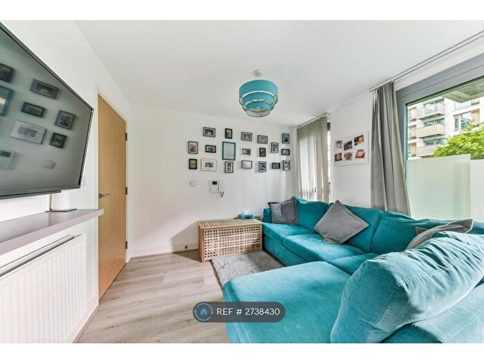 1 Bedroom Flat To Rent In Heron Place, London, E16