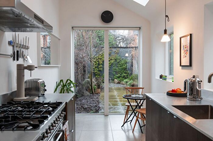 3 Bedroom End Terrace House For Sale In Knighton Church Road, South Knighton, LE2