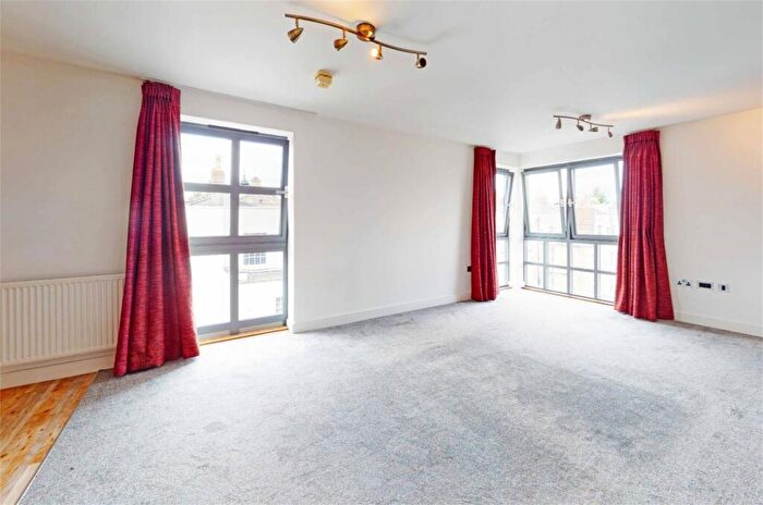 2 Bedroom Apartment To Rent In Imperial Gate, Cheltenham, GL50