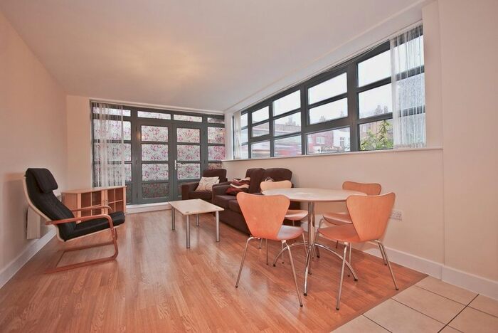 1 Bedroom Flat To Rent In Clapham Park Road, Clapham, SW4